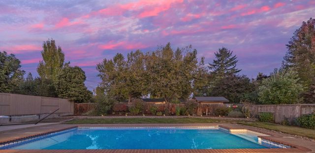 349 Lindero Avenue, Medford, OR 97504