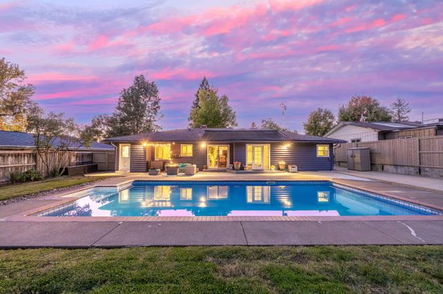 349 Lindero Avenue, Medford, OR 97504