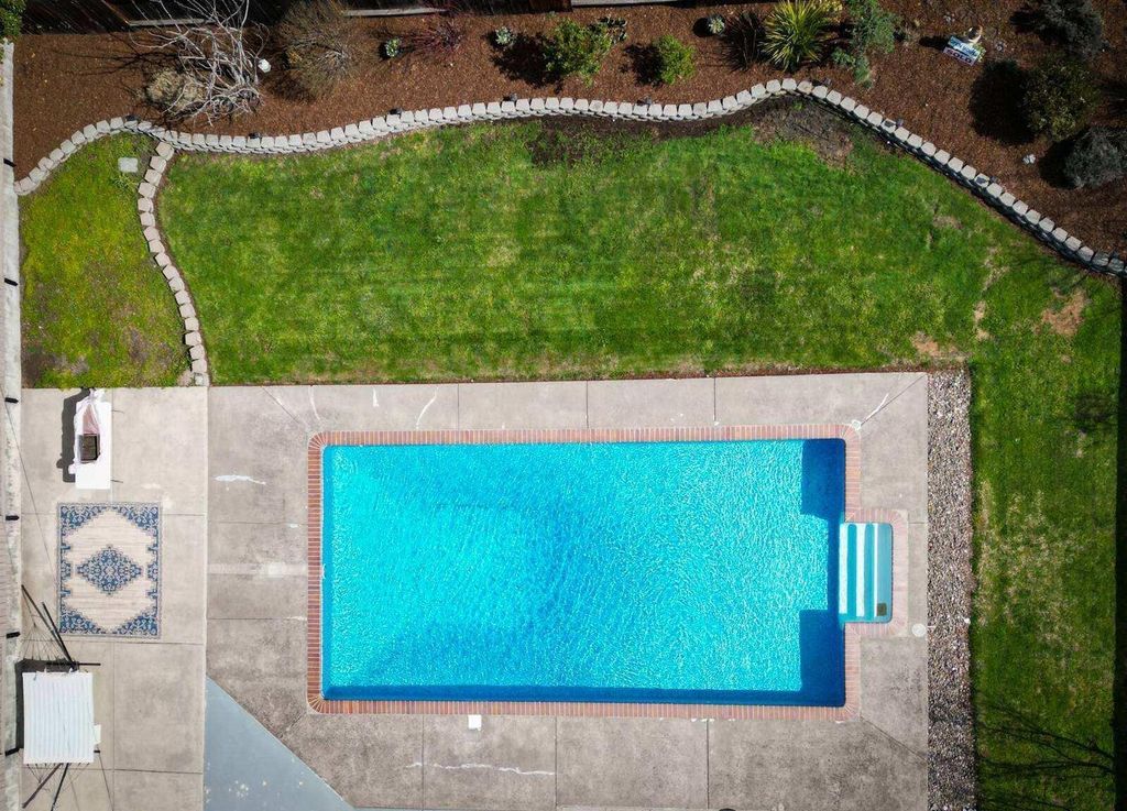 349 Lindero Avenue, Medford, OR 97504