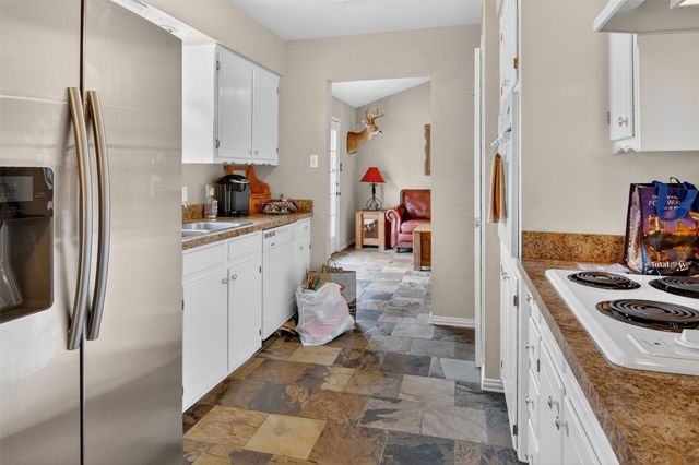 6601 Westrock Drive, Fort Worth, TX 76133