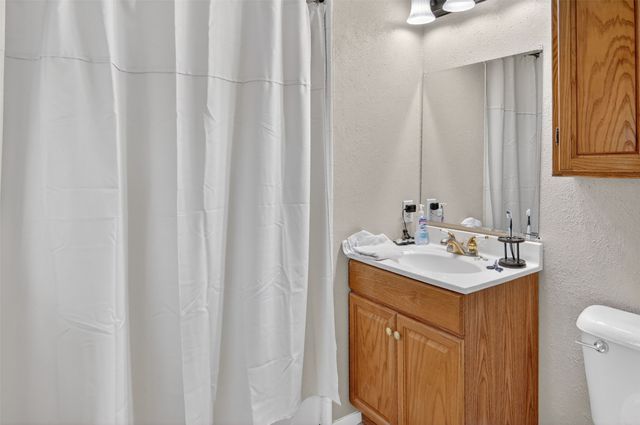 6601 Westrock Drive, Fort Worth, TX 76133