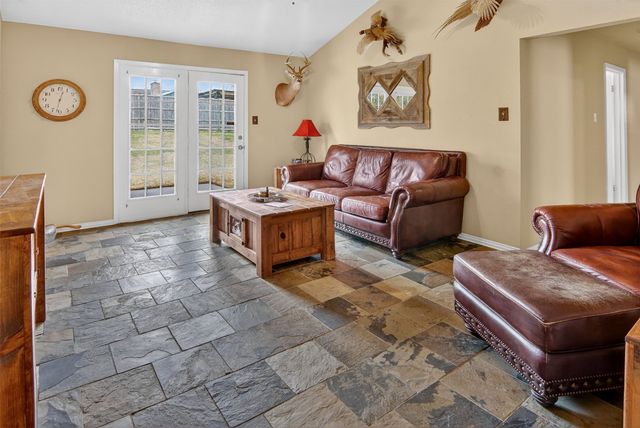 6601 Westrock Drive, Fort Worth, TX 76133