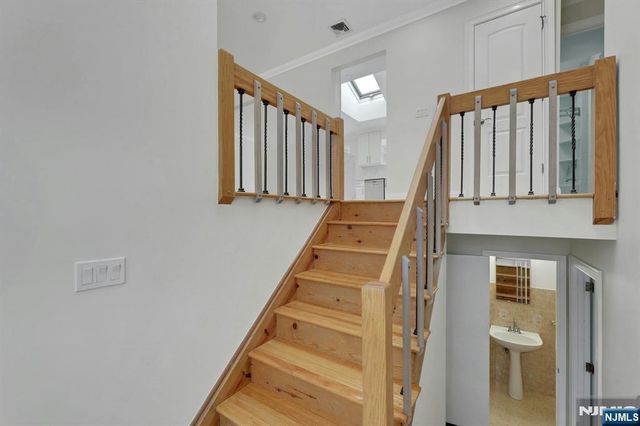 108 Packanack Lake Road, Wayne, NJ 07470