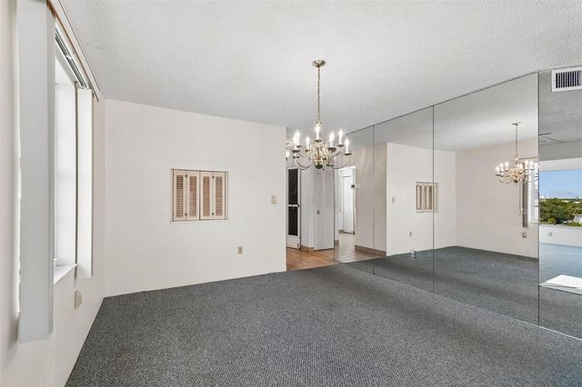 6960 20TH AVENUE N 501, St Petersburg, FL 33710