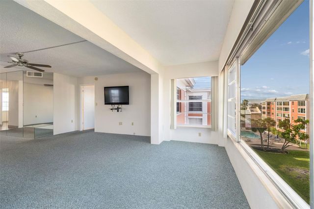 6960 20TH AVENUE N 501, St Petersburg, FL 33710