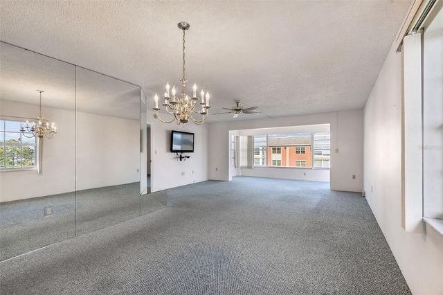6960 20TH AVENUE N 501, St Petersburg, FL 33710