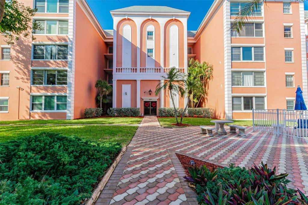 6960 20TH AVENUE N 501, St Petersburg, FL 33710