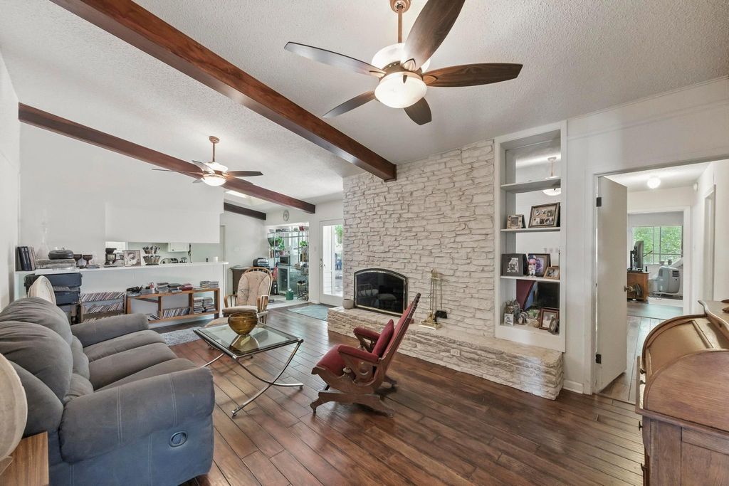 3916 Knollwood DR, Austin, TX 78731