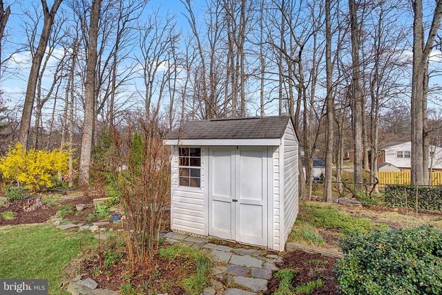 6607 GREY FOX DR, Springfield, VA 22152