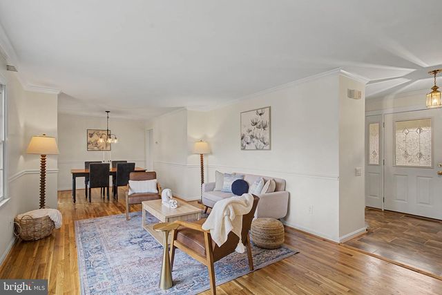 6607 GREY FOX DR, Springfield, VA 22152