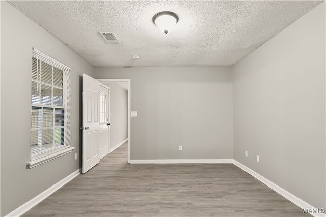 4726 2nd E, Tuscaloosa, AL 35404