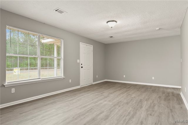 4726 2nd E, Tuscaloosa, AL 35404