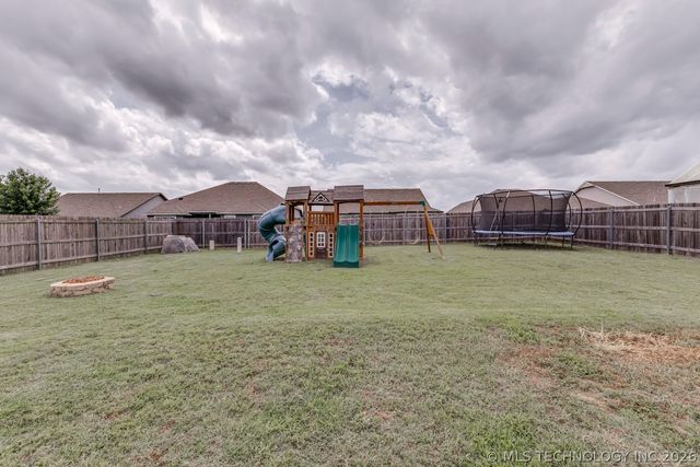 7308 S Gardenia Avenue, Broken Arrow, OK 74011