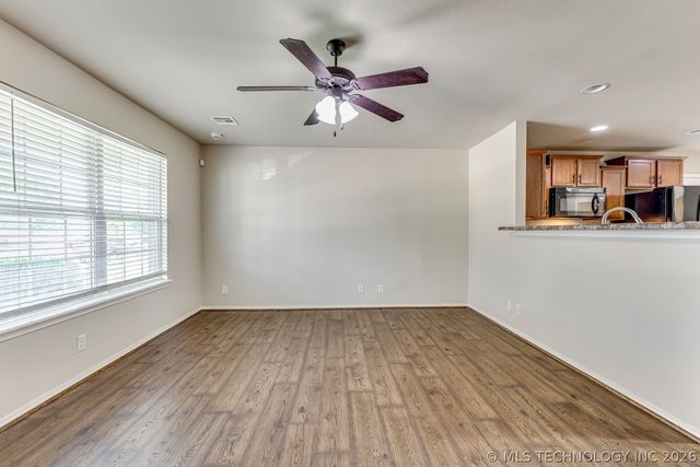 7308 S Gardenia Avenue, Broken Arrow, OK 74011