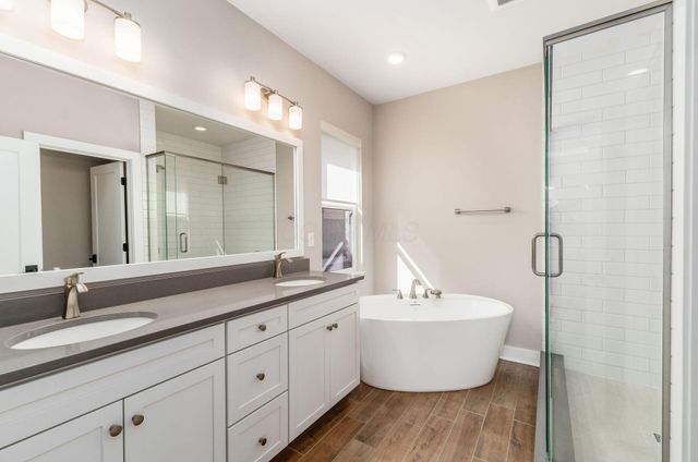 1124 Edgehill Road, Grandview Heights, OH 43212