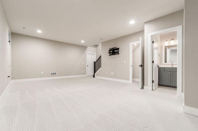 1124 Edgehill Road, Grandview Heights, OH 43212