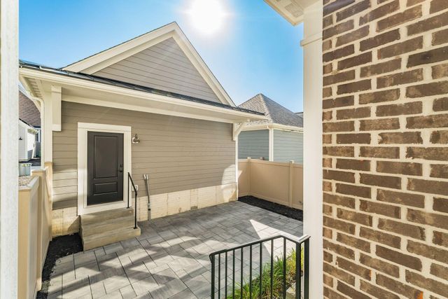 1124 Edgehill Road, Grandview Heights, OH 43212