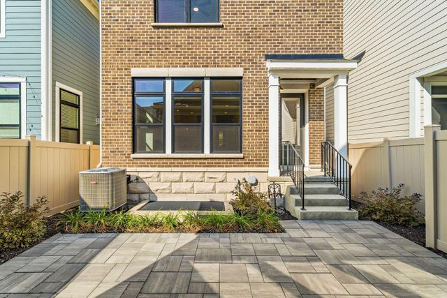 1124 Edgehill Road, Grandview Heights, OH 43212