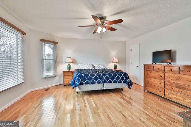 125 Drennan Drive, Fayetteville, GA 30215