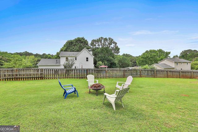 125 Drennan Drive, Fayetteville, GA 30215