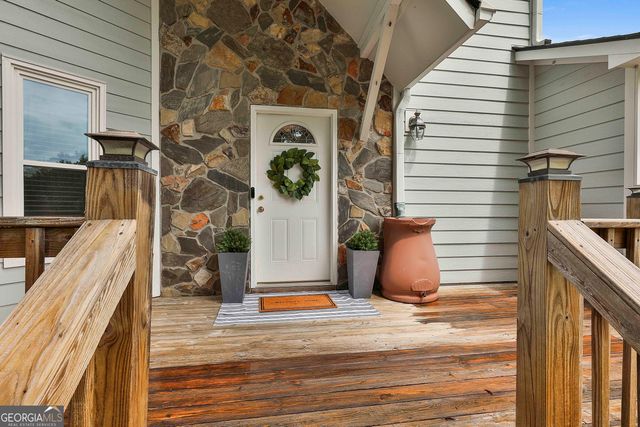 125 Drennan Drive, Fayetteville, GA 30215