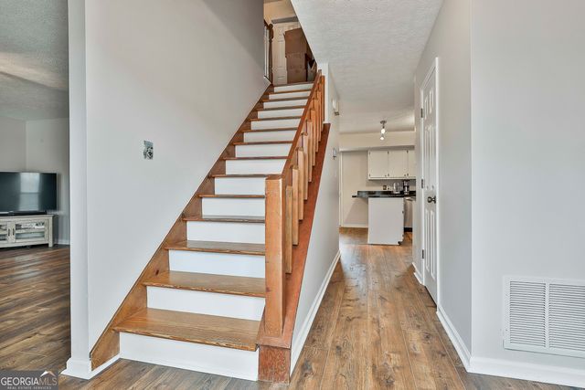 125 Drennan Drive, Fayetteville, GA 30215