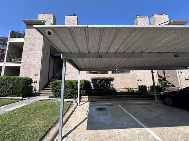 10855 Meadowglen Lane 928, Houston, TX 77042