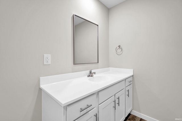 13918 Persimmon Lane, Evansville, IN 47725