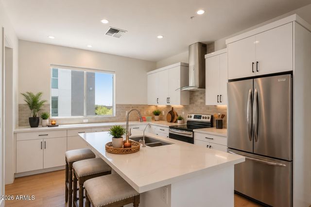 16510 N 92ND Street 1006, Scottsdale, AZ 85260