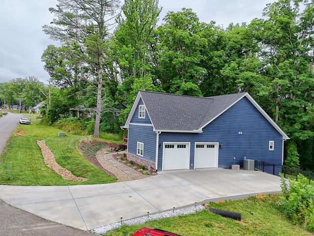 147 Clearview Lane, Blairsville, GA 30512