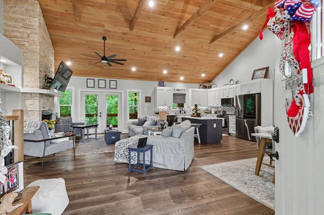 147 Clearview Lane, Blairsville, GA 30512