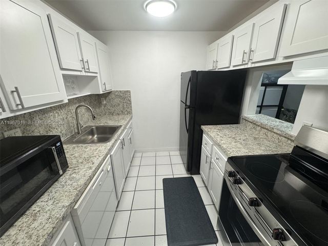 14525 N Kendall Dr 107J, Miami, FL 33186