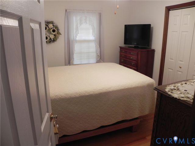 7339 Colts Neck Rd, Mechanicsville, VA 23111