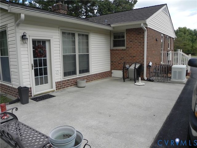 7339 Colts Neck Rd, Mechanicsville, VA 23111