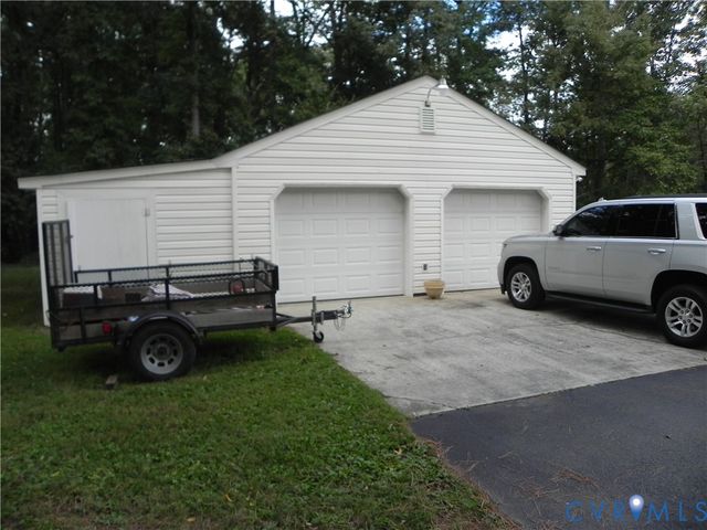 7339 Colts Neck Rd, Mechanicsville, VA 23111