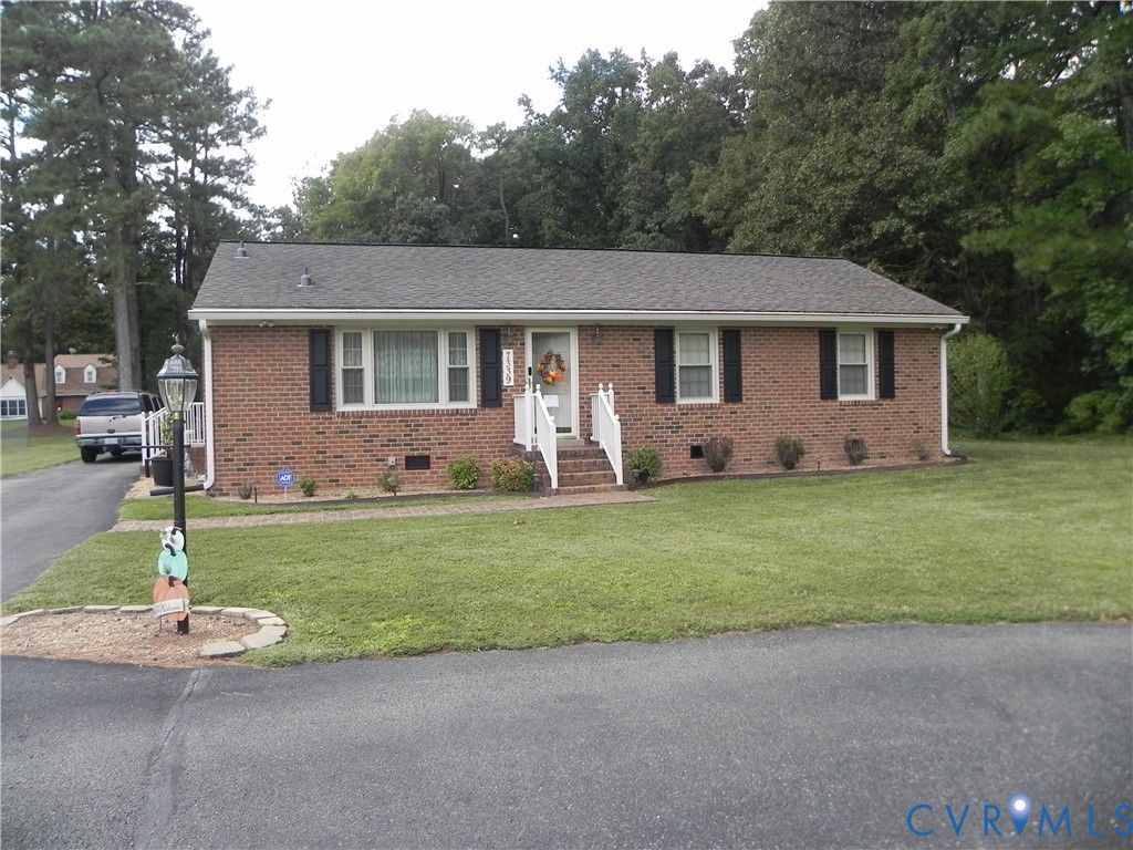 7339 Colts Neck Rd, Mechanicsville, VA 23111