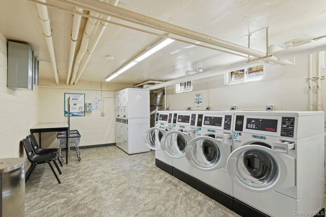 3 Bryant Crescent 1D, White Plains, NY 10605