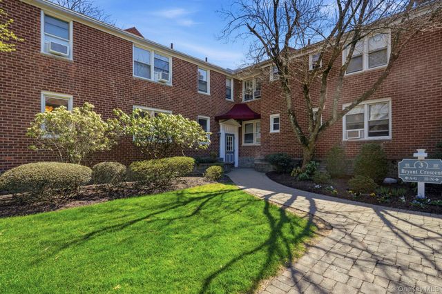 3 Bryant Crescent 1D, White Plains, NY 10605