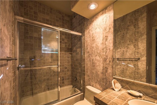 16 Via Mira Monte, Henderson, NV 89011