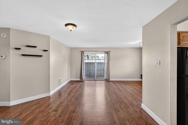 163 HILLCROFT WAY, Newtown, PA 18940