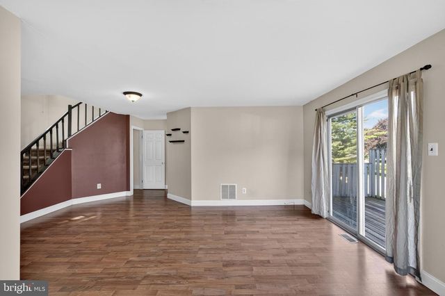 163 HILLCROFT WAY, Newtown, PA 18940