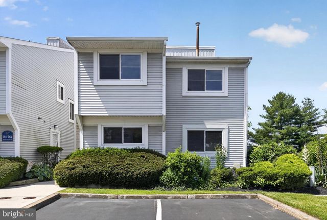 163 HILLCROFT WAY, Newtown, PA 18940