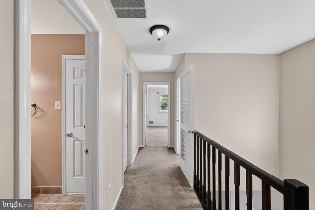 163 HILLCROFT WAY, Newtown, PA 18940