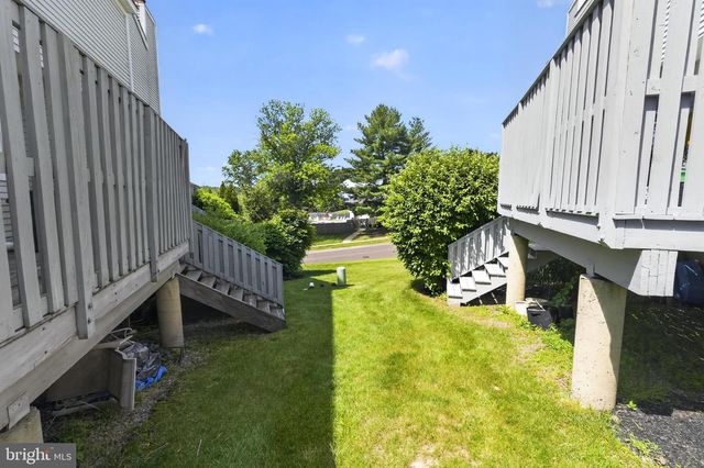 163 HILLCROFT WAY, Newtown, PA 18940