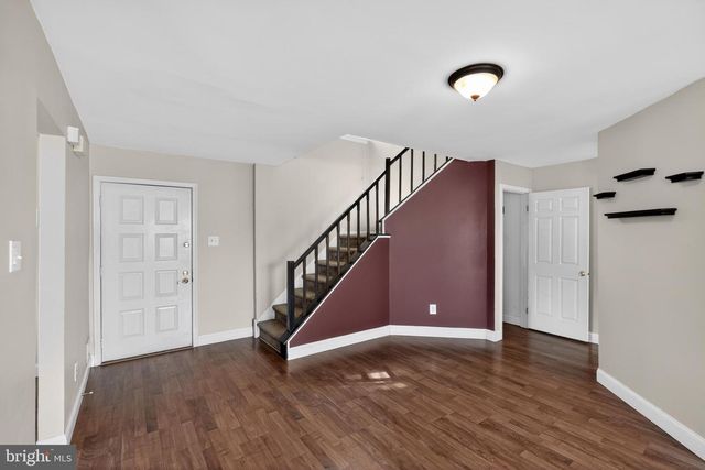 163 HILLCROFT WAY, Newtown, PA 18940