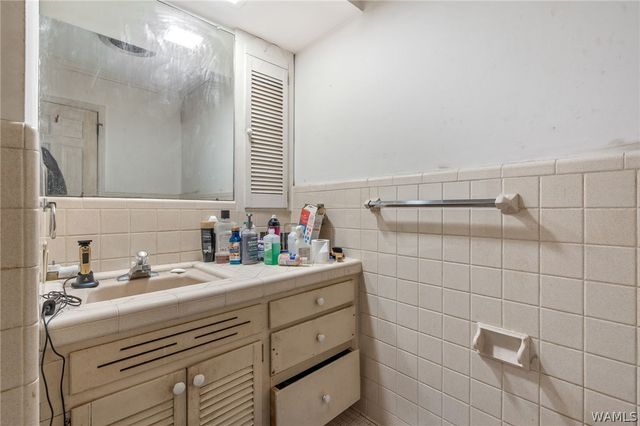 125 Howard Ave, Eutaw, AL 35462