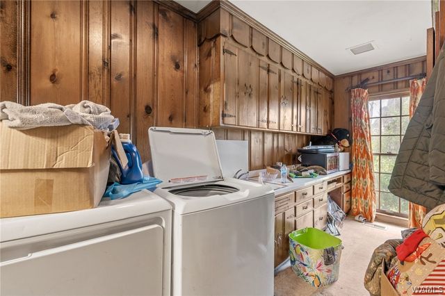 125 Howard Ave, Eutaw, AL 35462