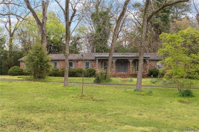 125 Howard Ave, Eutaw, AL 35462