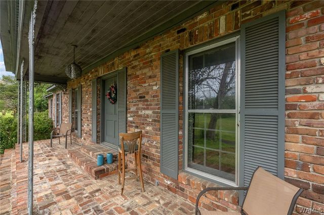 125 Howard Ave, Eutaw, AL 35462