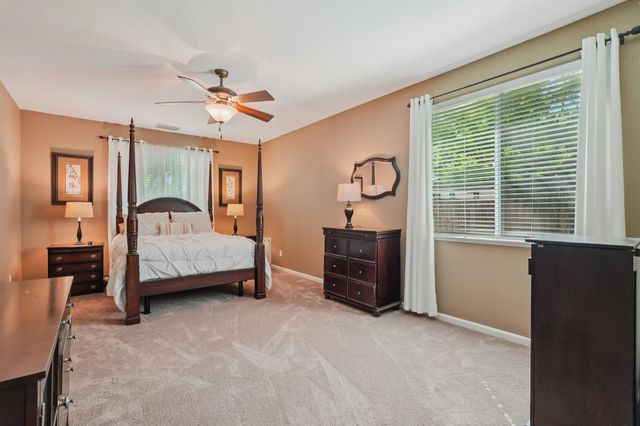 2201 Clearbrook Cir, Roseville, CA 95747